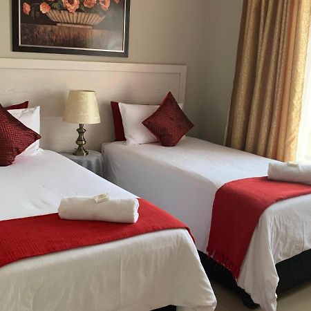 Bay Sun Lodge Richards Bay Exterior foto